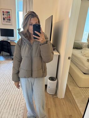 Zara Taupe Short Puffer Jacket